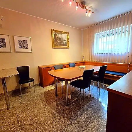 Hostel Zen Zone Bratislava