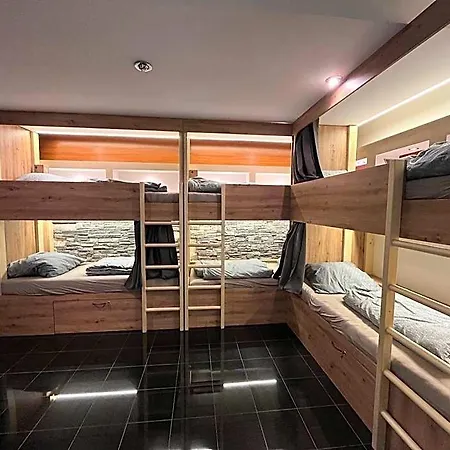 Hostel Zen Zone *